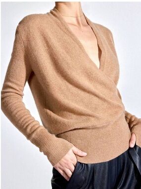 BROCHU WALKER The Phinneas 100% Cashmere Wrap Sweater in Camel